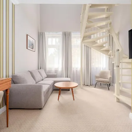 Apartment Platinum Adults *