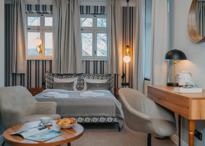 Platinum Adults Apartment